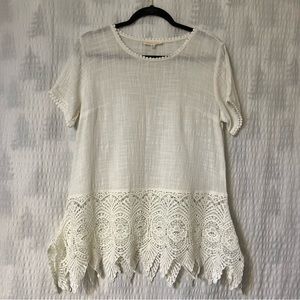 Solitaire Cream Top with Crochet Detailing LagenLook Women’s Size Medium